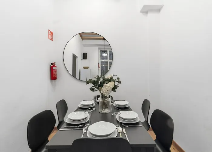 Stylish Apartment, 5 Minutes To U6 & U4 Apartamento