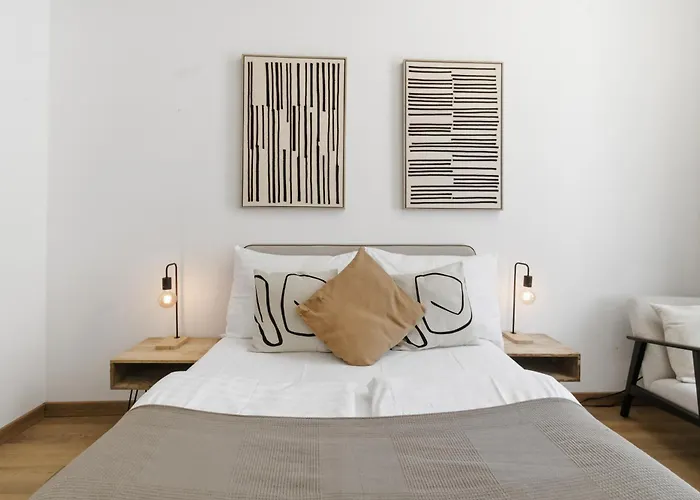 Stylish Apartment, 5 Minutes To U6 & U4
