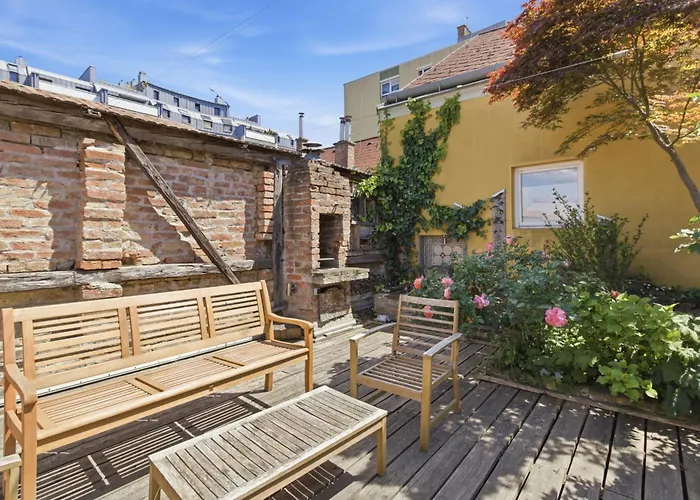 Stylish Apartment, 5 Minutes To U6 & U4 Διαμέρισμα *